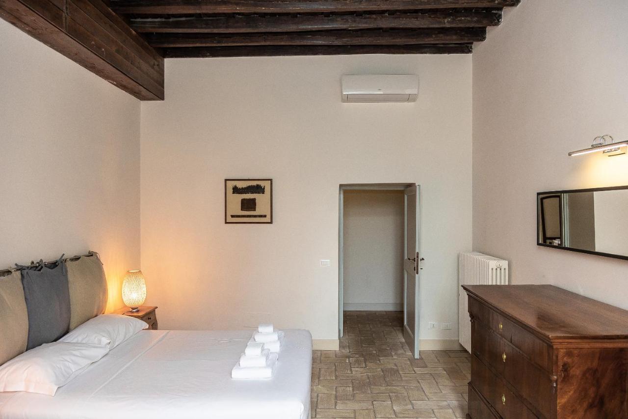 Rome Historical Apartment - Arco Dei Banchi Экстерьер фото