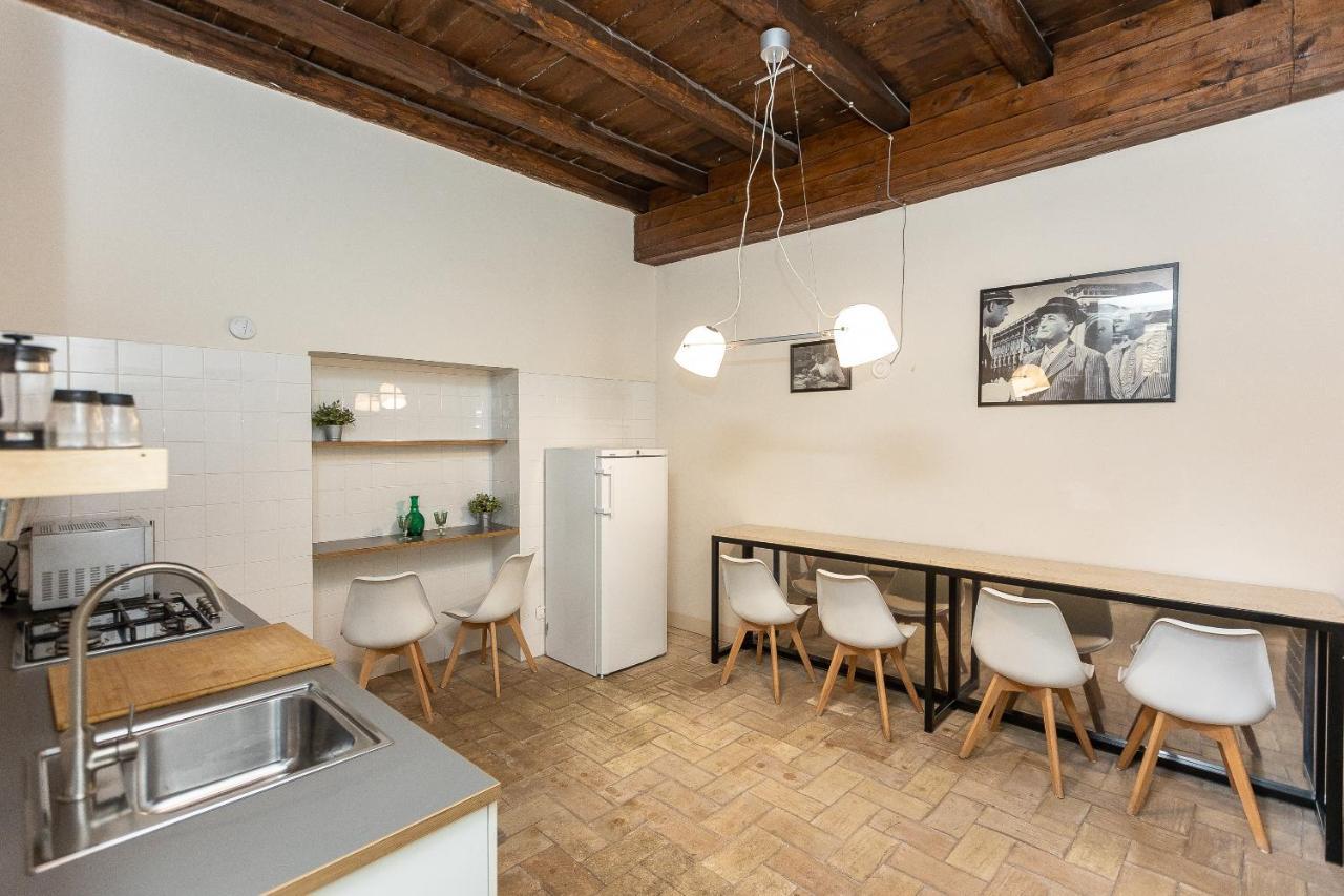 Rome Historical Apartment - Arco Dei Banchi Экстерьер фото