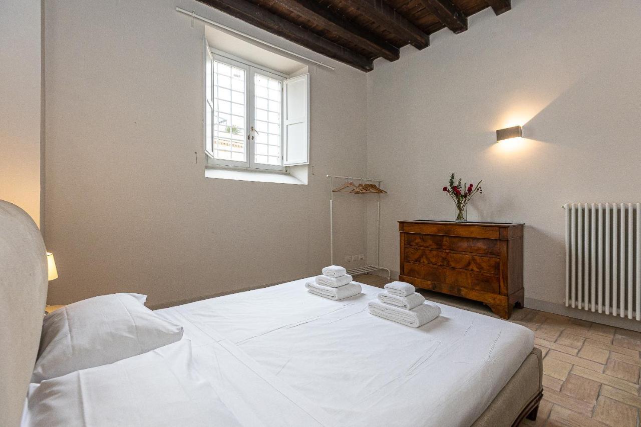 Rome Historical Apartment - Arco Dei Banchi Экстерьер фото